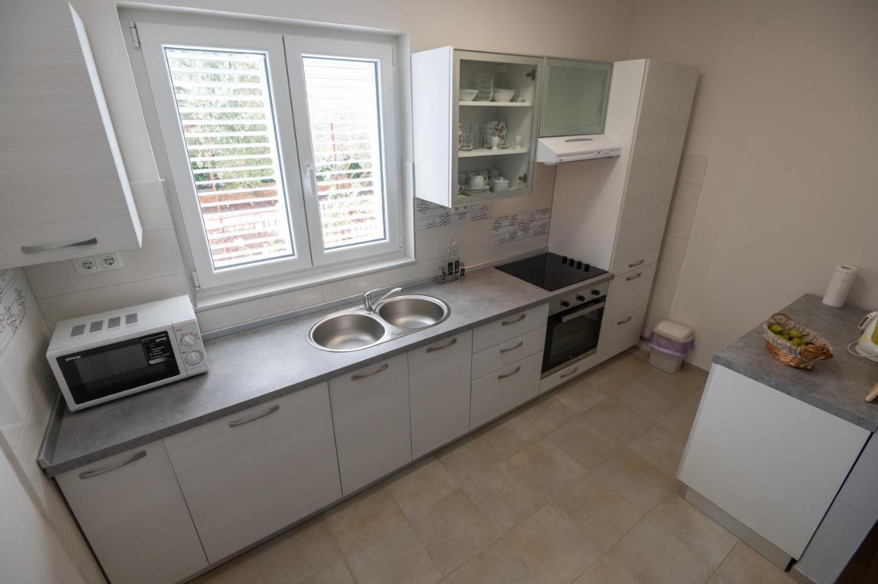 Modern Apartment Edda - Quiet Area - Close To Old Town And Beaches Zadar Exterior foto